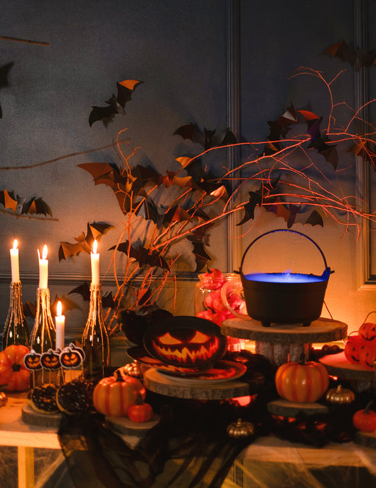 Mise en situation des 12 chauve-souris murales décoratives pour Halloween