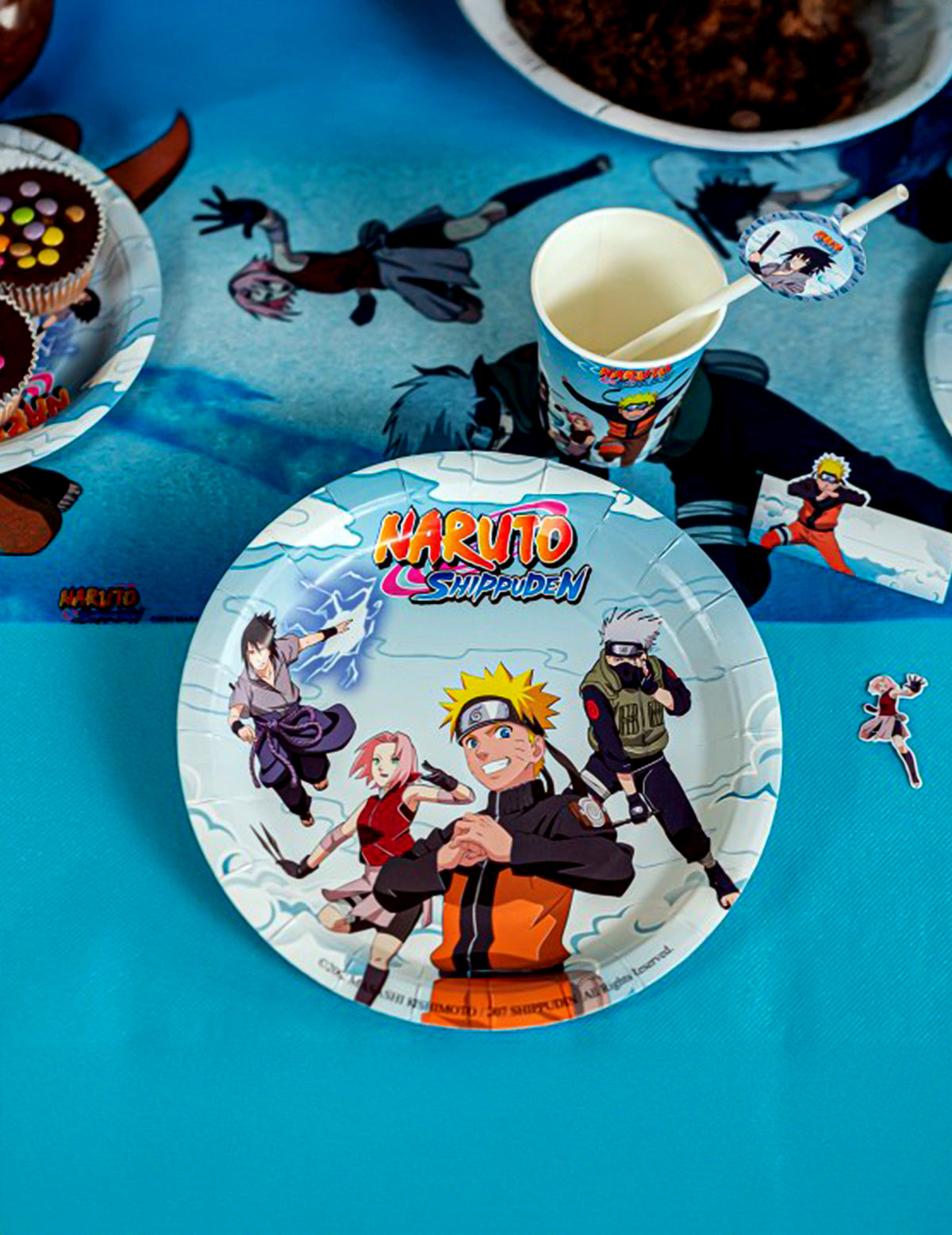 8 platos de 23 cm de cartón Naruto Shippuden™