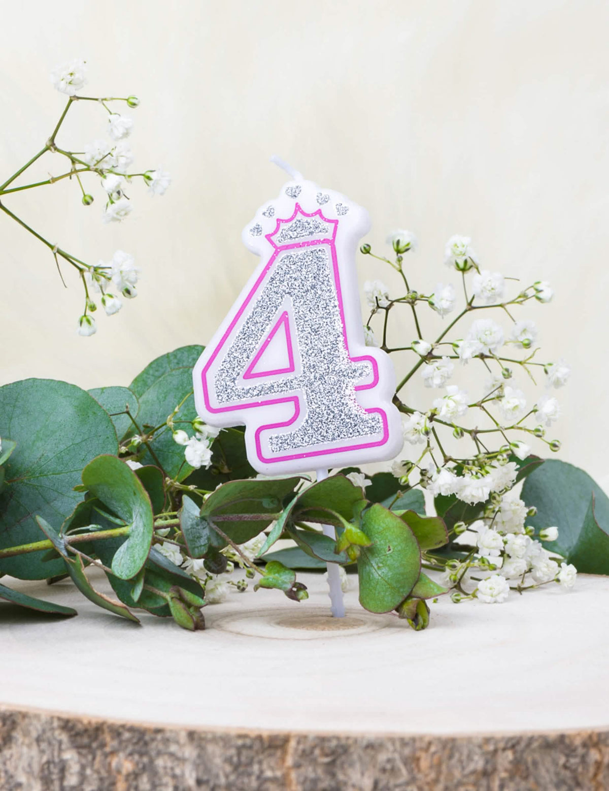 Escena de la vela de cumpleaños número 4 princesa