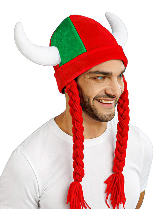 Casco de tela con cuernos y trenzas hincha rojo y verde Portugal