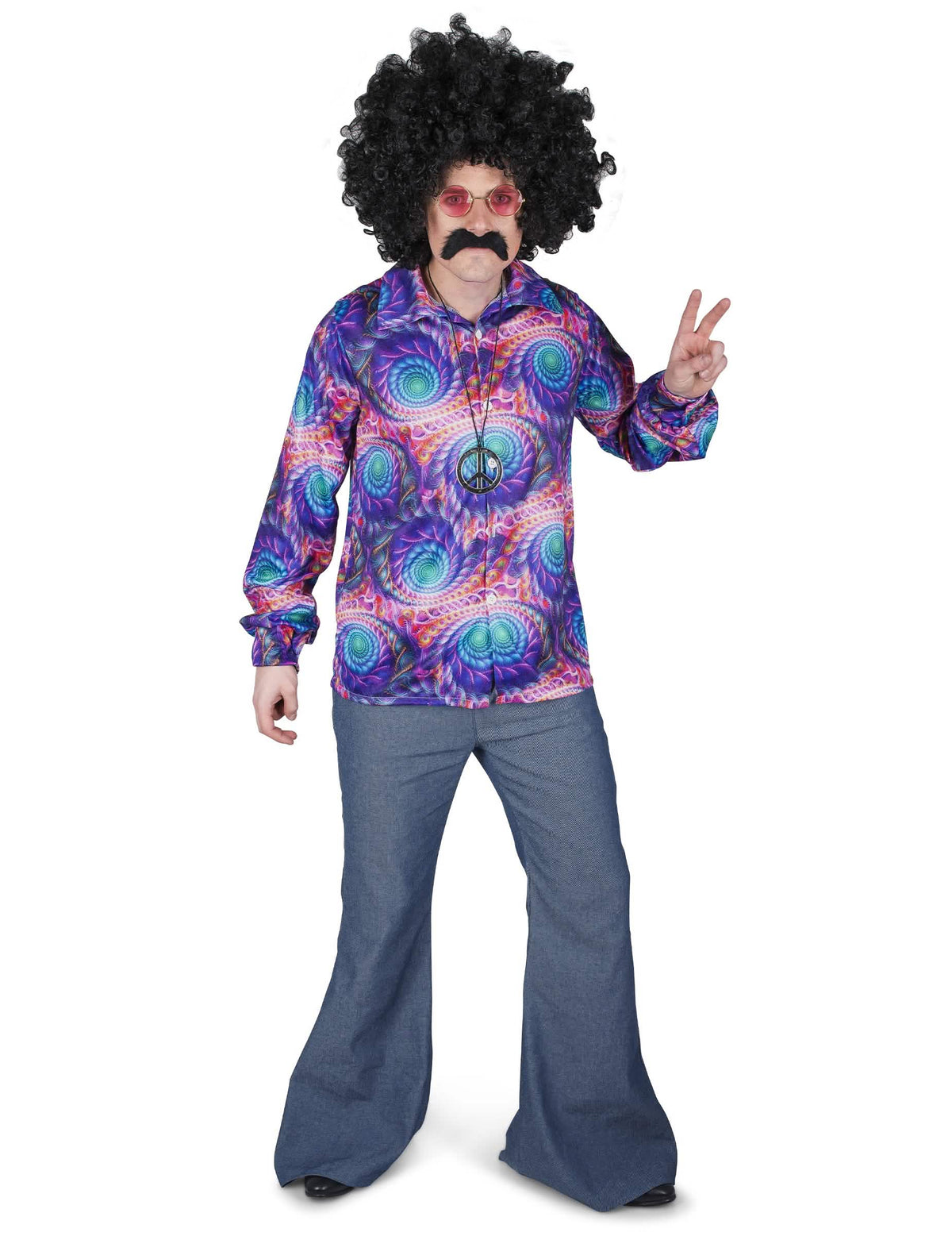 Vista general del look completo con la camisa hippie psicodélica