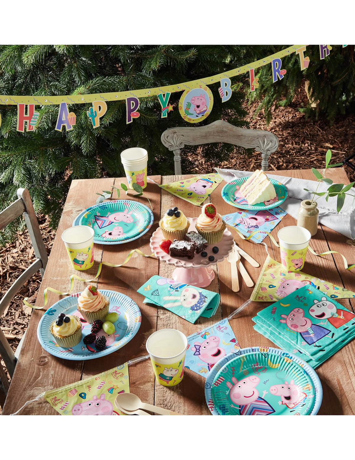 Ambientación de fiesta de la guirnalda Happy Birthday Peppa Pig