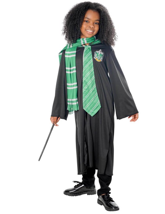 Vue d'ensemble du kit déguisement et accessoires Serpentard Harry Potter™