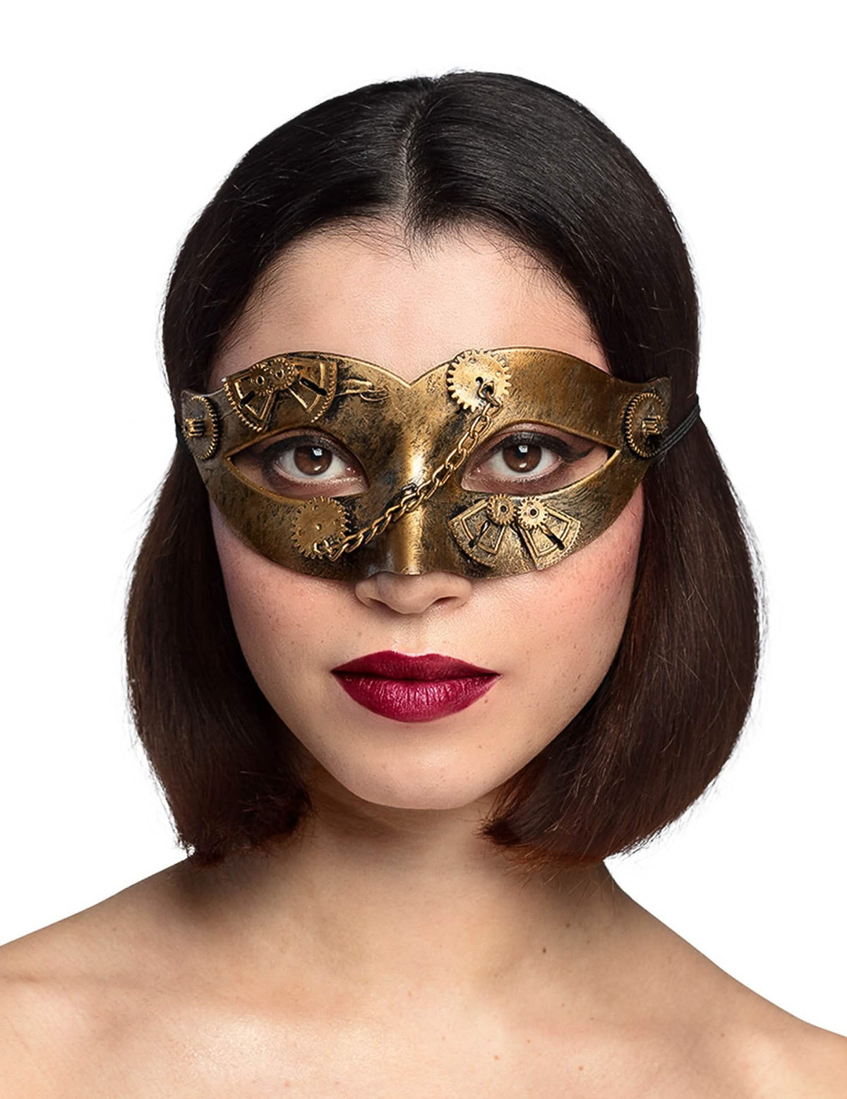 Primer plano de los engranajes dorados de la máscara steampunk para mujer