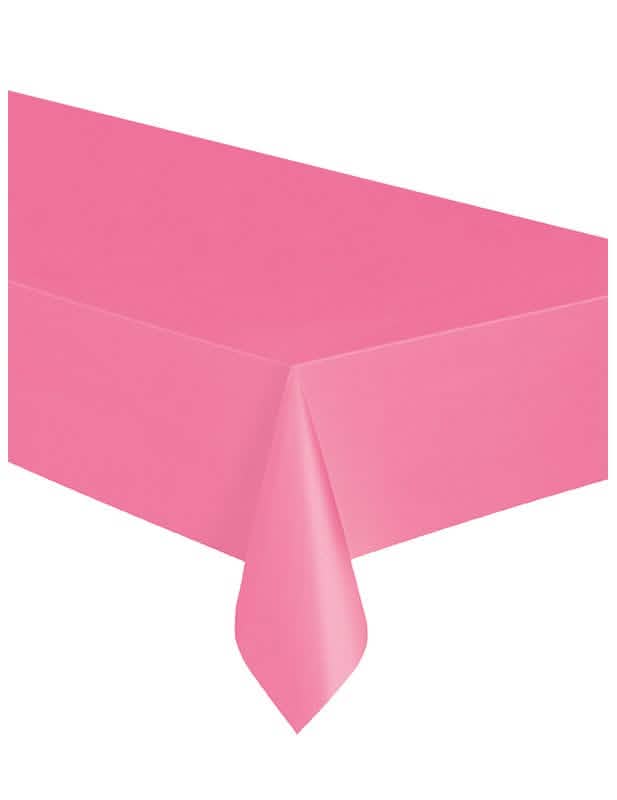 Gros plan sur le coin de la nappe rectangulaire rose en plastique