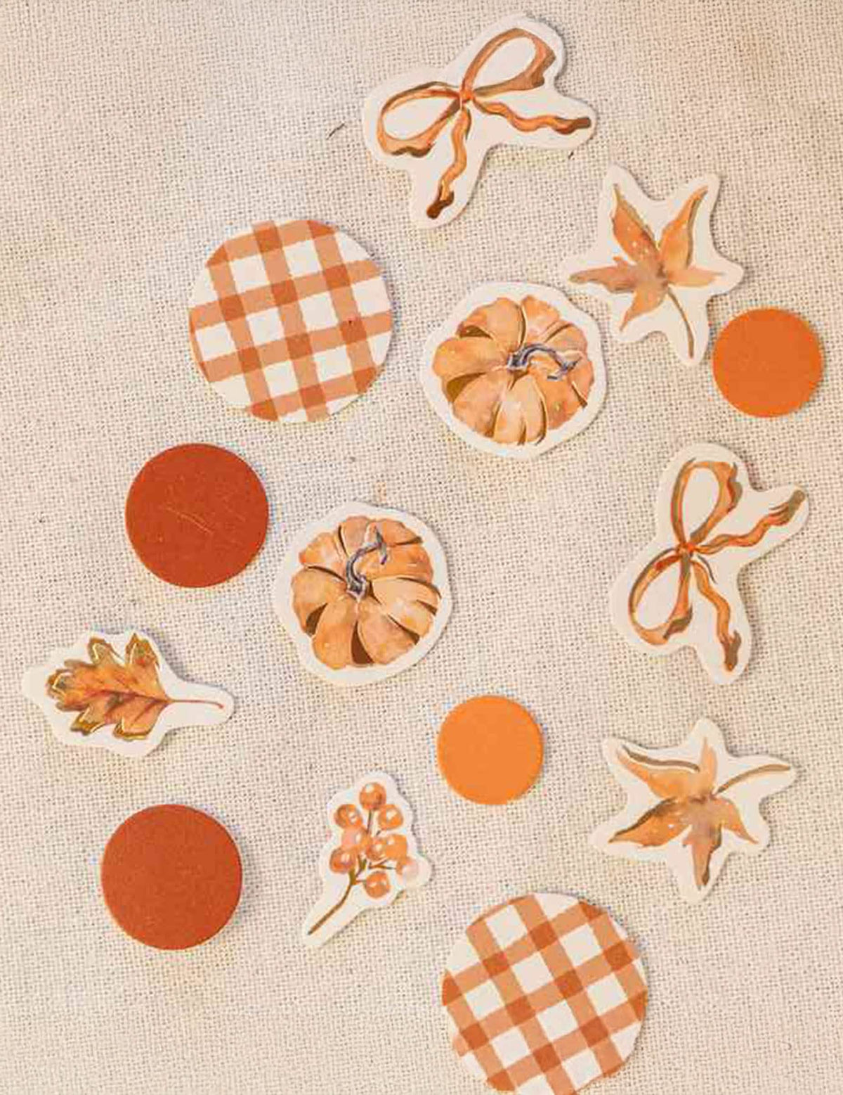 100 confetis Cottage Living de papel crema terracota y oro 3 cm