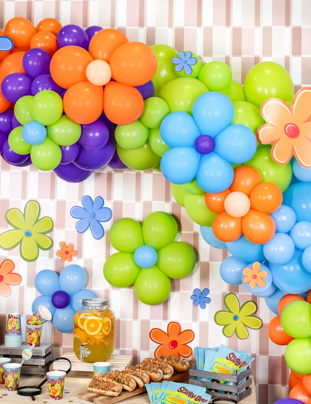 Escenificación durante una merienda del mini globo de látex decoración cumpleaños verde claro