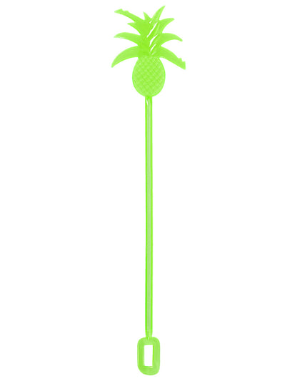 Vue de l'agitateur vert des agitateurs à cocktail ananas pour fête