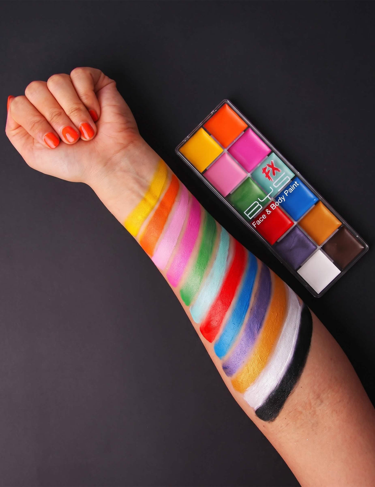 12 Maquillajes en crema multicolores