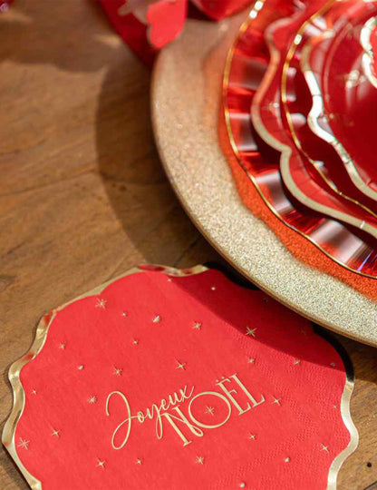 16 servilletas Feliz Navidad atemporal rojo y dorado 32 x 32 cm