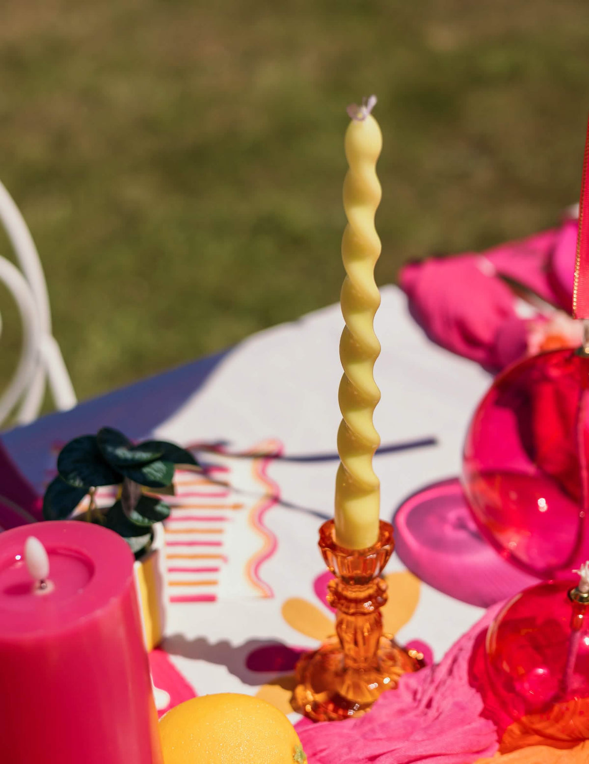3 Candelabros de vidrio rosa, amarillo y naranja 10 cm