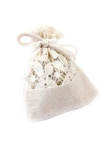 Sachet en lin et dentelle pour dragées couleur naturel