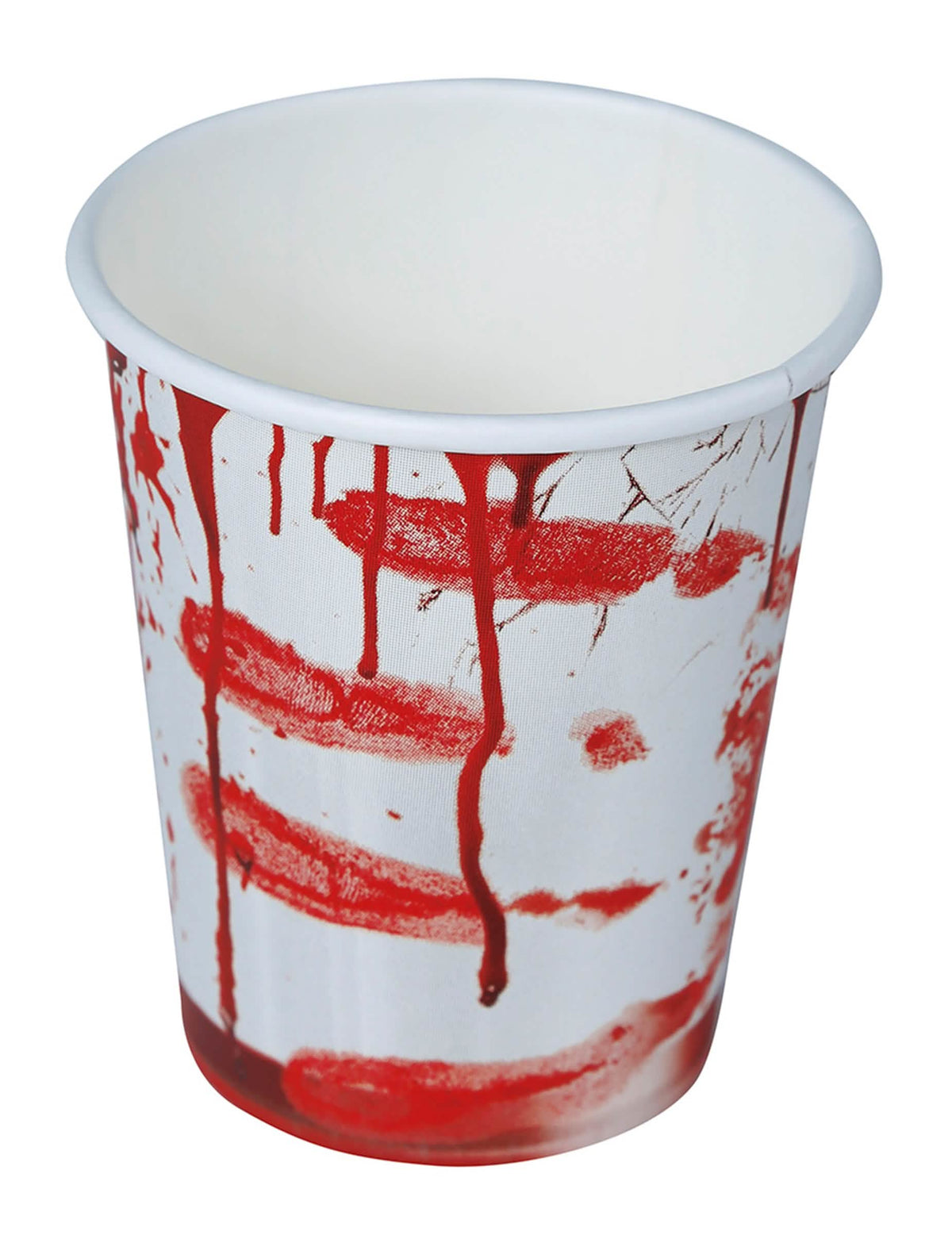 Primer plano de las manchas de sangre del vaso de cartón de halloween ensangrentado