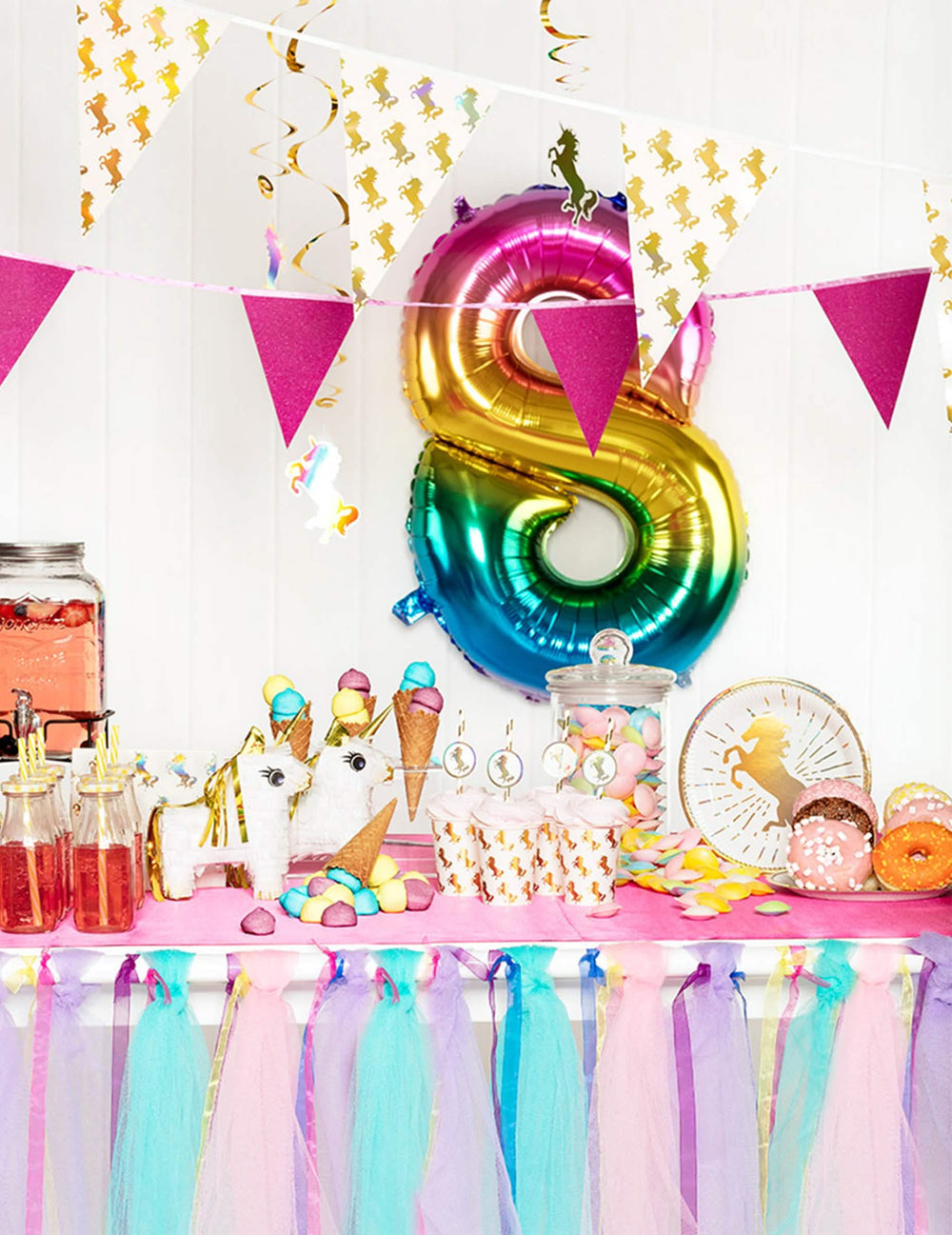 Mise en scène de buffet de fête de los vasos de cartón unicornio Holo
