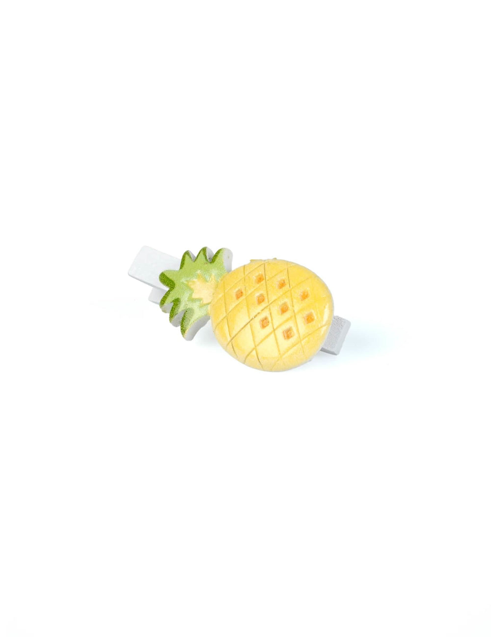 Gros plan sur une pince des pinces décoratives ananas pour table