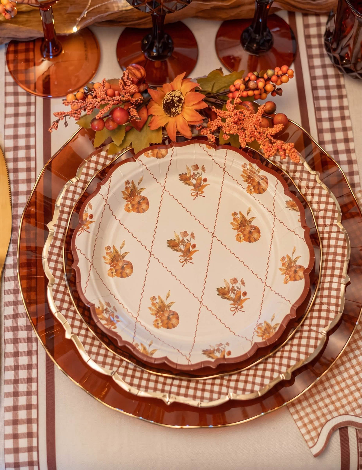 8 Platos de cartón Cottage Living 23 cm