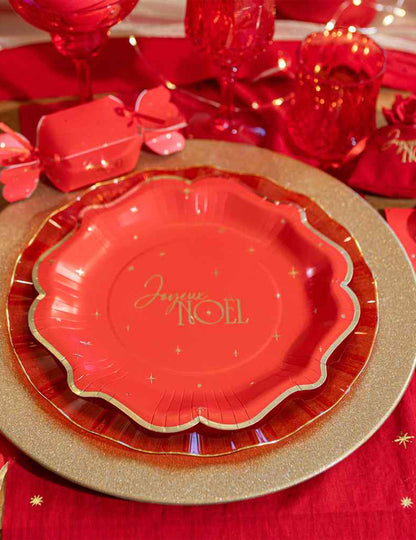 8 platos Feliz Navidad atemporal rojo y dorado 23 cm