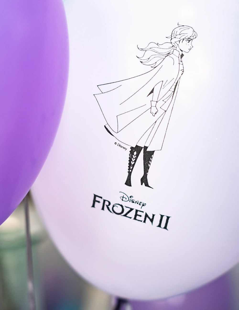 Detalle de la ilustración de Elsa de los globos de látex Frozen 2