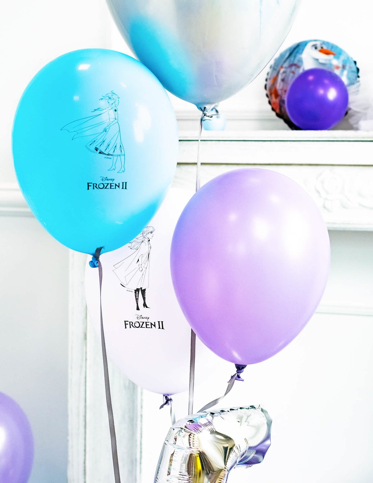 Puesta en escena del bouquet de globos de látex Frozen 2