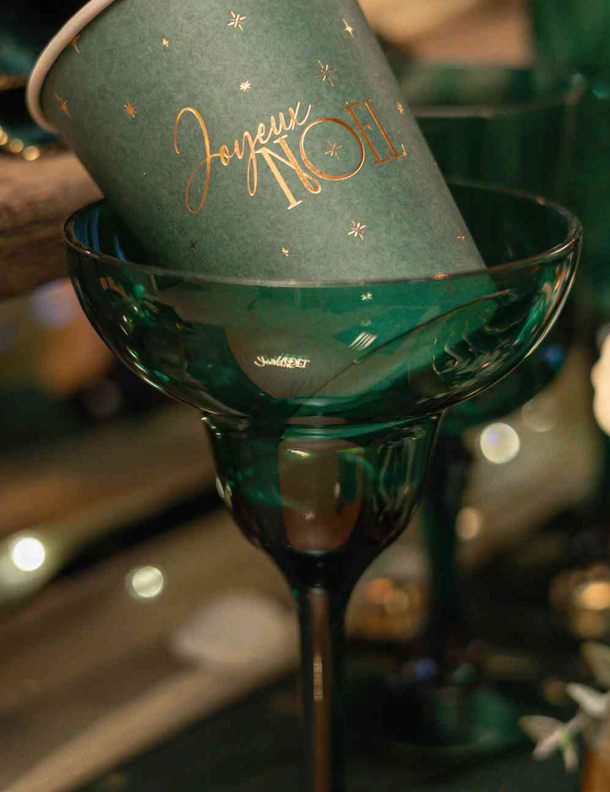 8 vasos Feliz Navidad atemporal verde inglés y dorado 25,5 cl