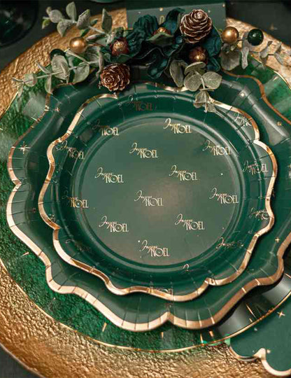 8 platos pequeños Feliz Navidad atemporal verde inglés y dorado 18 cm
