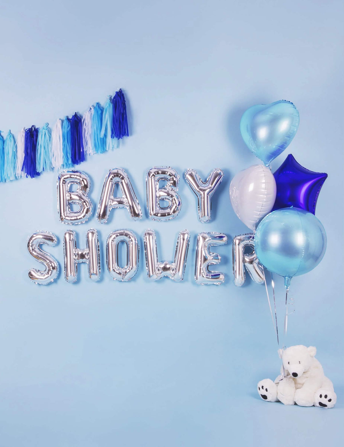 Escenografía del globo de aluminio corazón azul claro para una decoración de baby shower