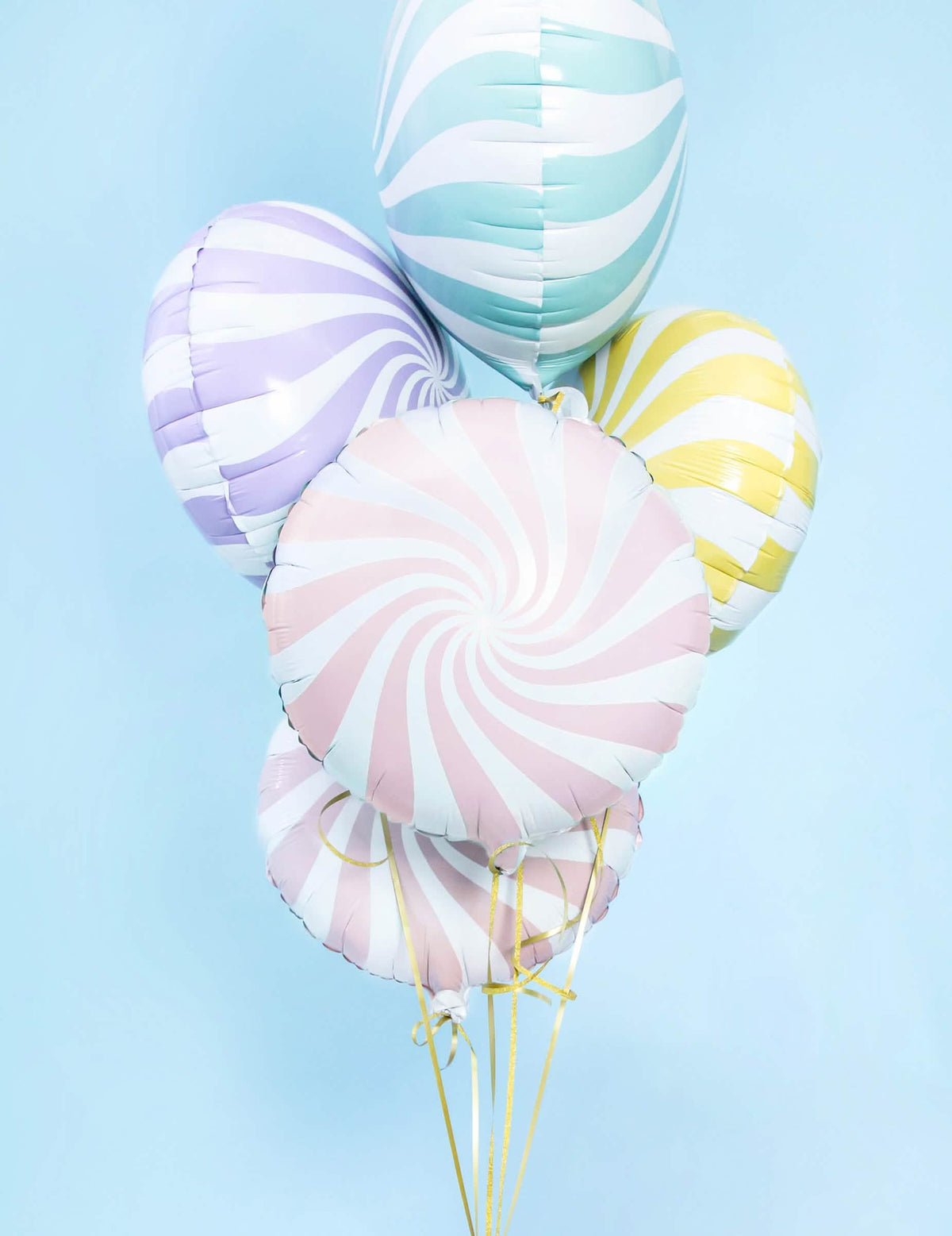 Ramo de globos de espirales pastel que incluye el globo de aluminio piruleta para fiesta