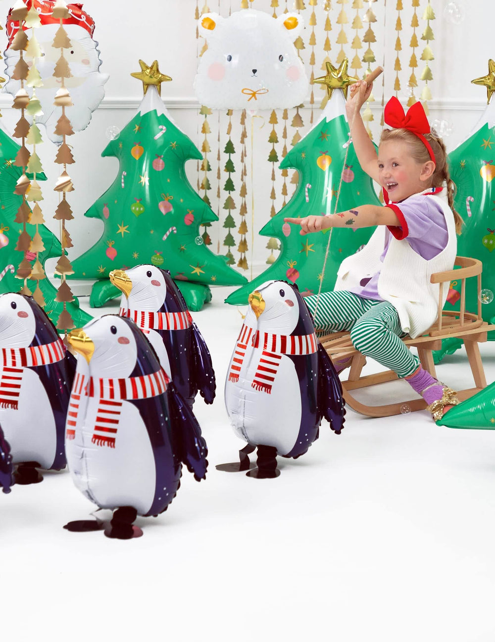 Escenificación del globo de aluminio pingüino para fiesta