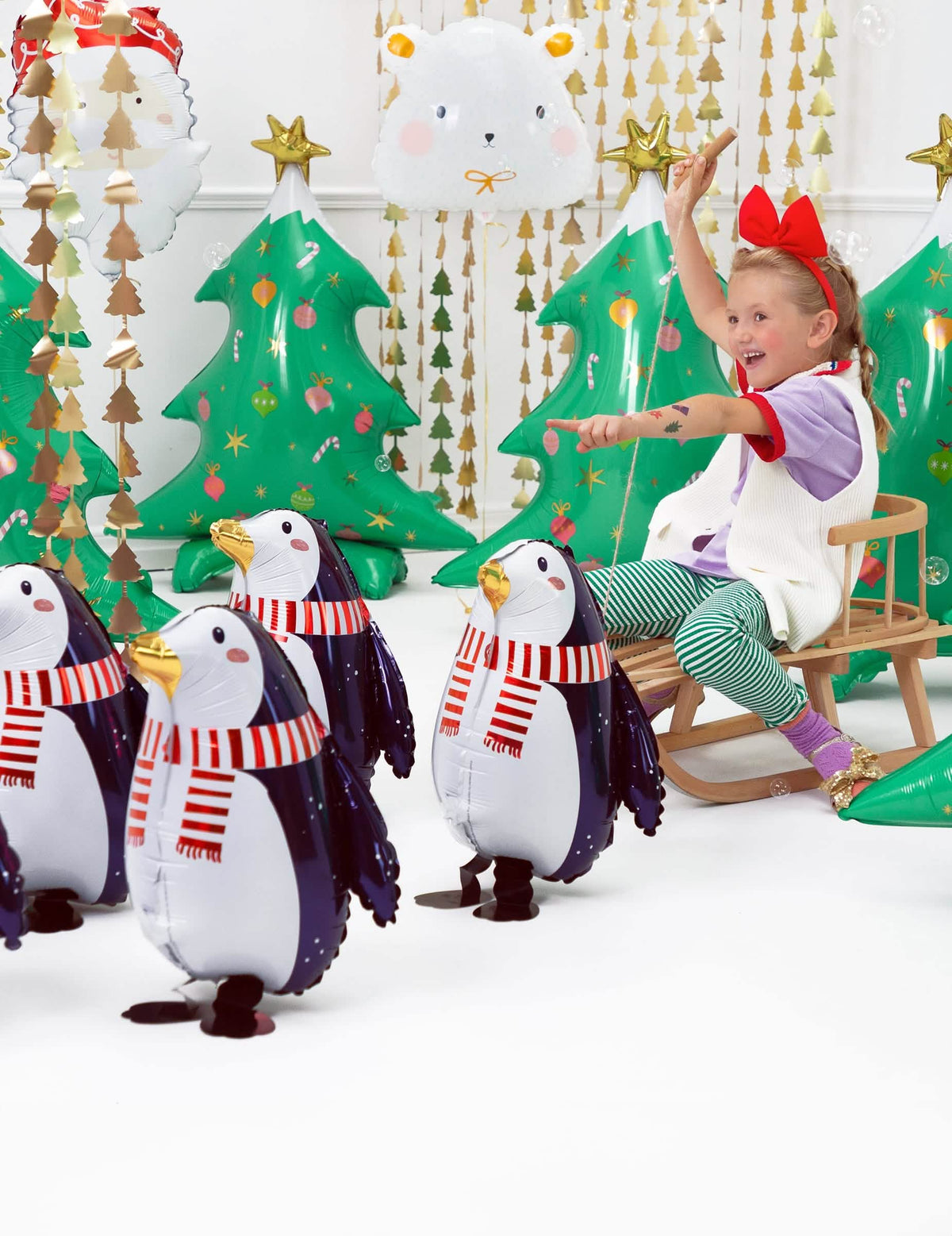 Escenificación del globo de aluminio pingüino para fiesta