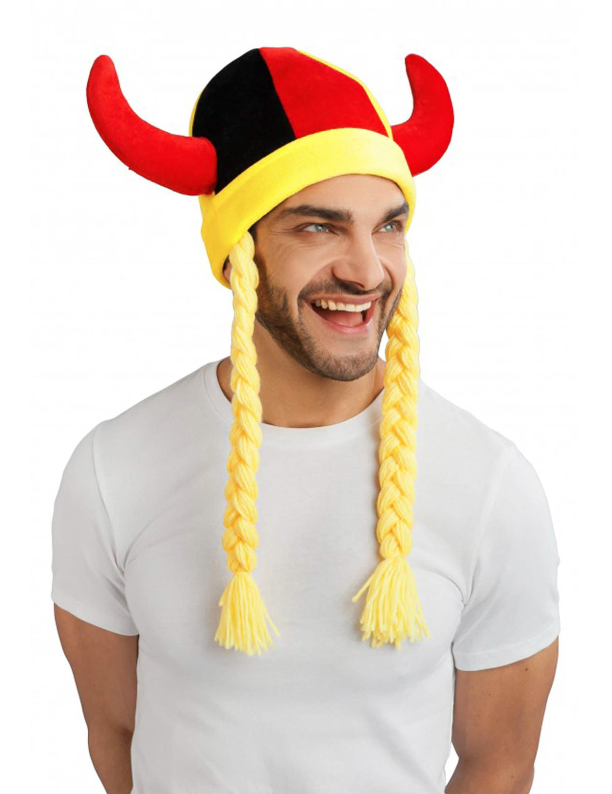 Casco de tela con cuernos y trenzas hincha Alemania