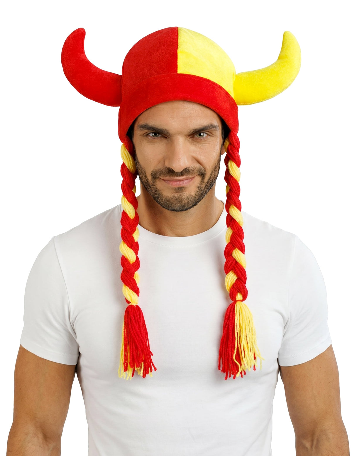 Casco de tela con cuernos y trenzas de hincha rojo y amarillo España