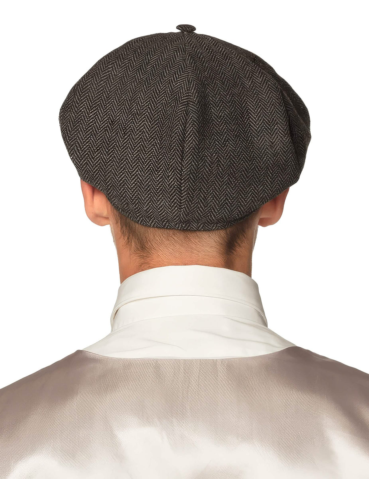 Vista trasera de la gorra de detective
