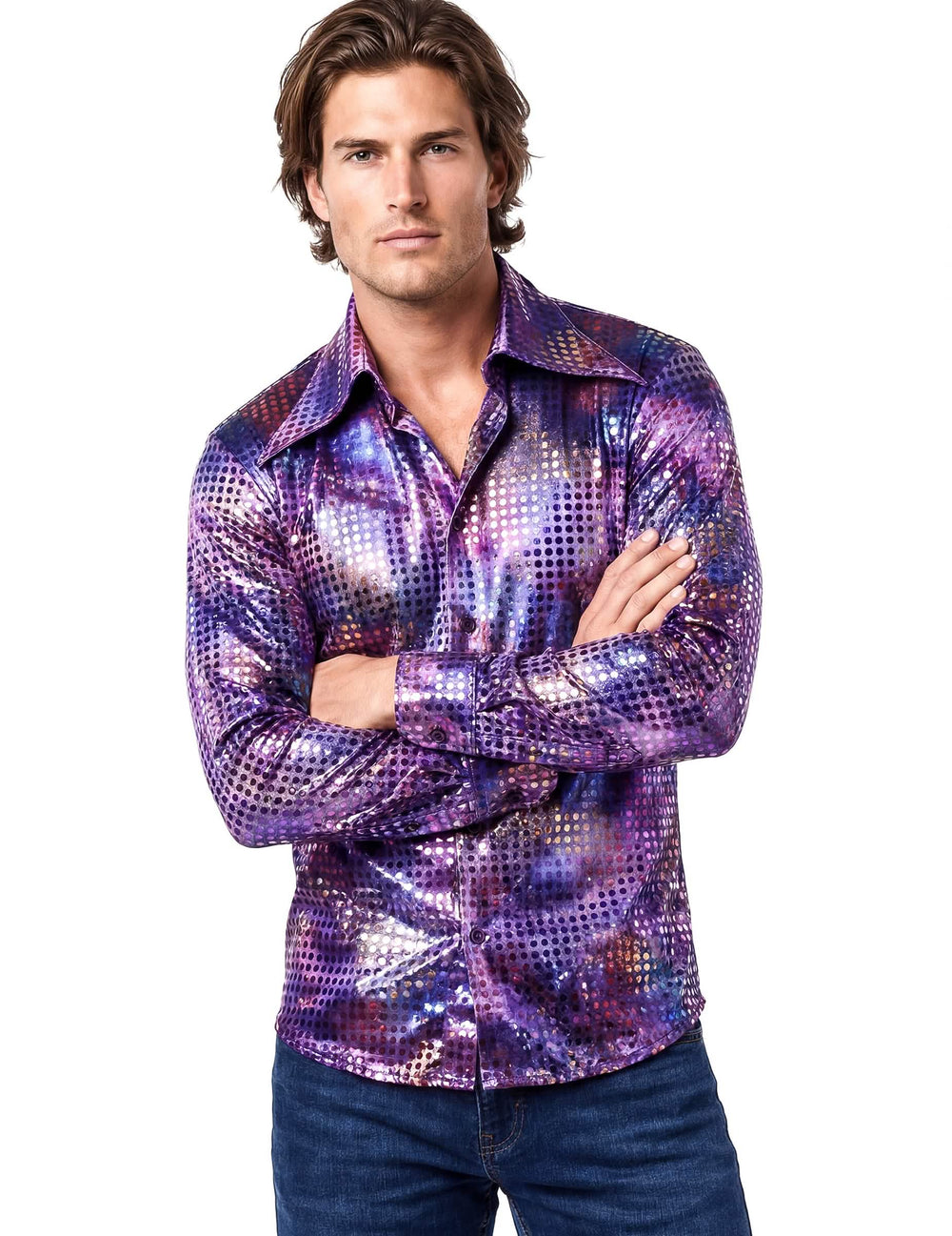 Vista frontal con brazos cruzados de la camisa disco para hombre