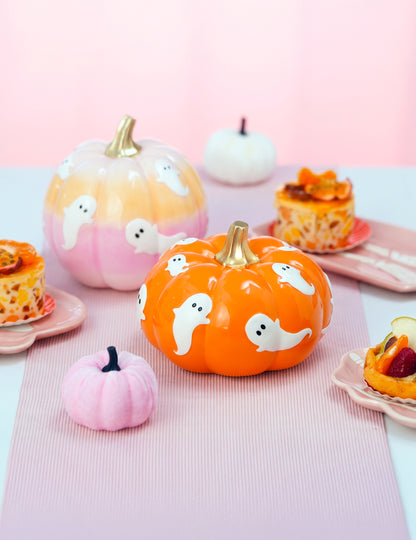 Calabaza de resina naranja con fantasmas 15,5 cm
