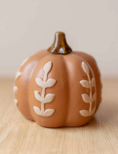 Calabaza de cerámica con follaje canela 10 cm