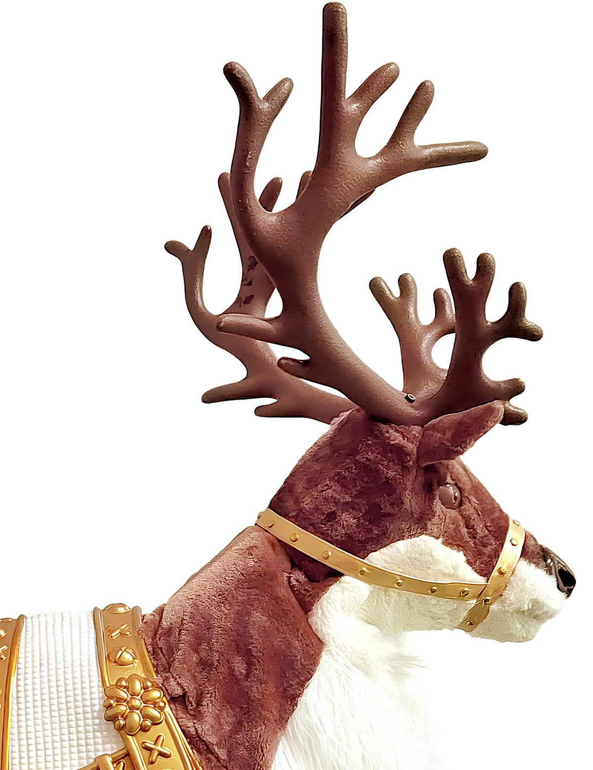 Gros plan sur la tête et les bois de la décoration animée renne de Noël avec son et mouvement