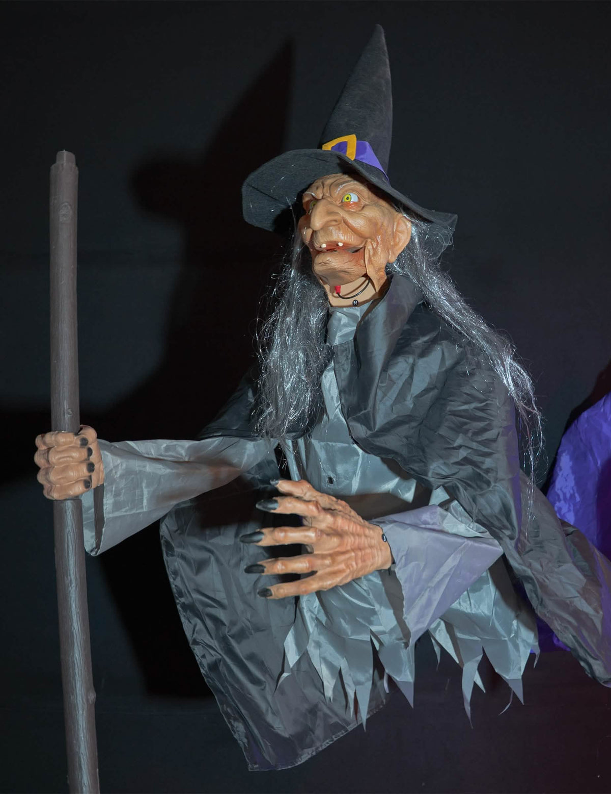 Decoración luminosa de bruja voladora 3m10