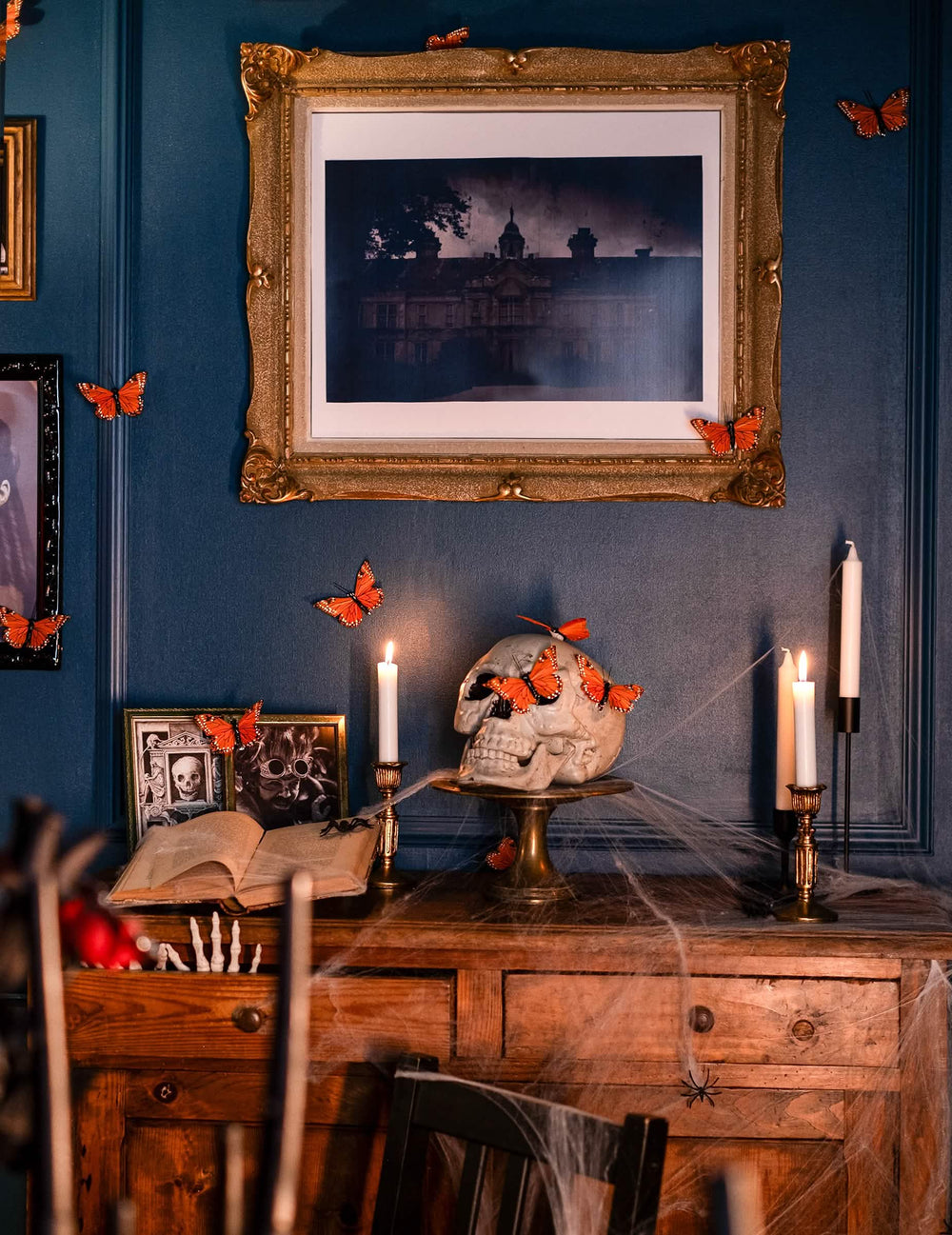 Escena de la decoración de calavera de halloween