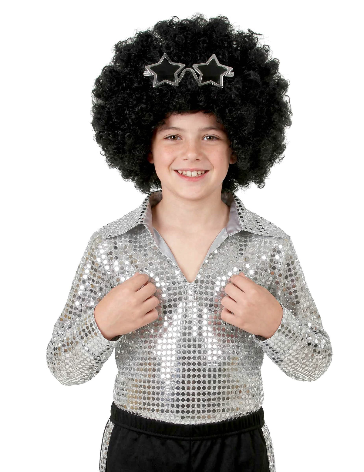 Primer plano del parte superior del disfraz disco para niño plateado con lentejuelas