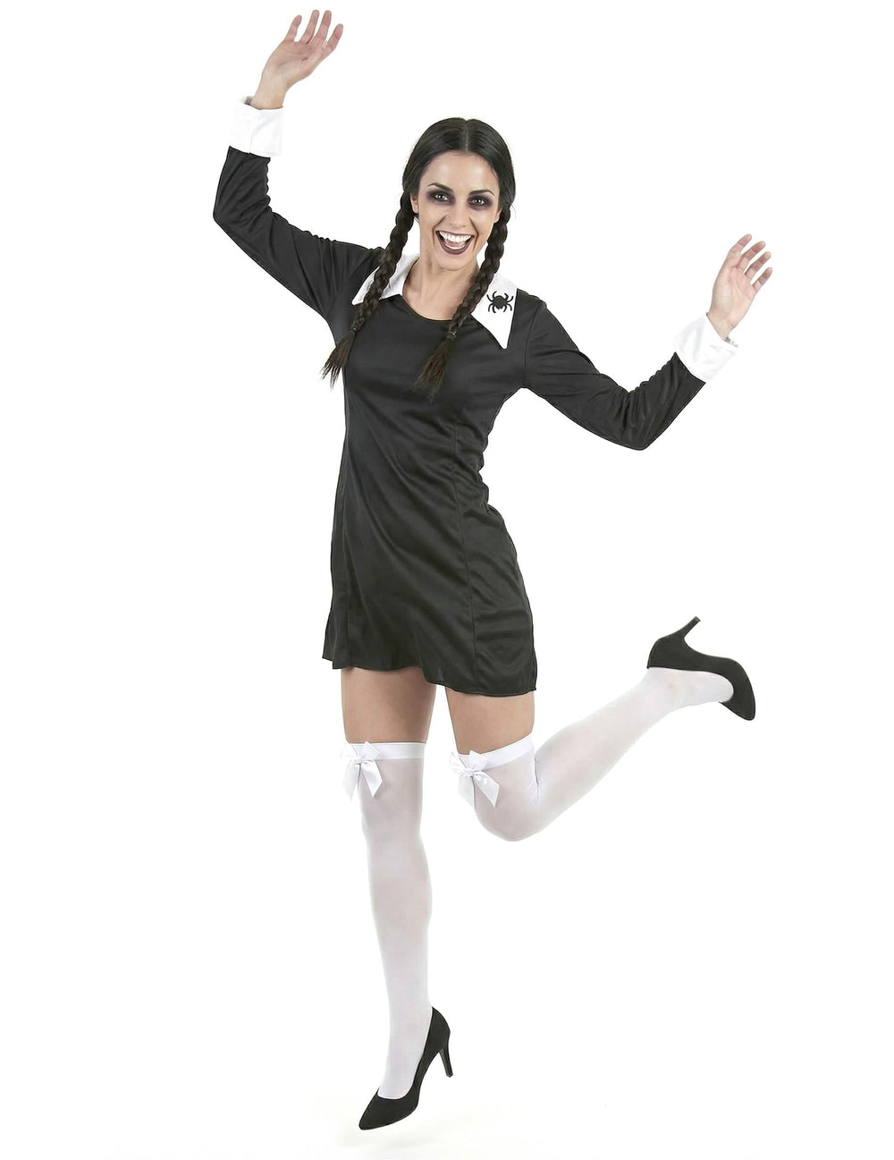 Puesta en situación del disfraz de colegiala halloween para mujer