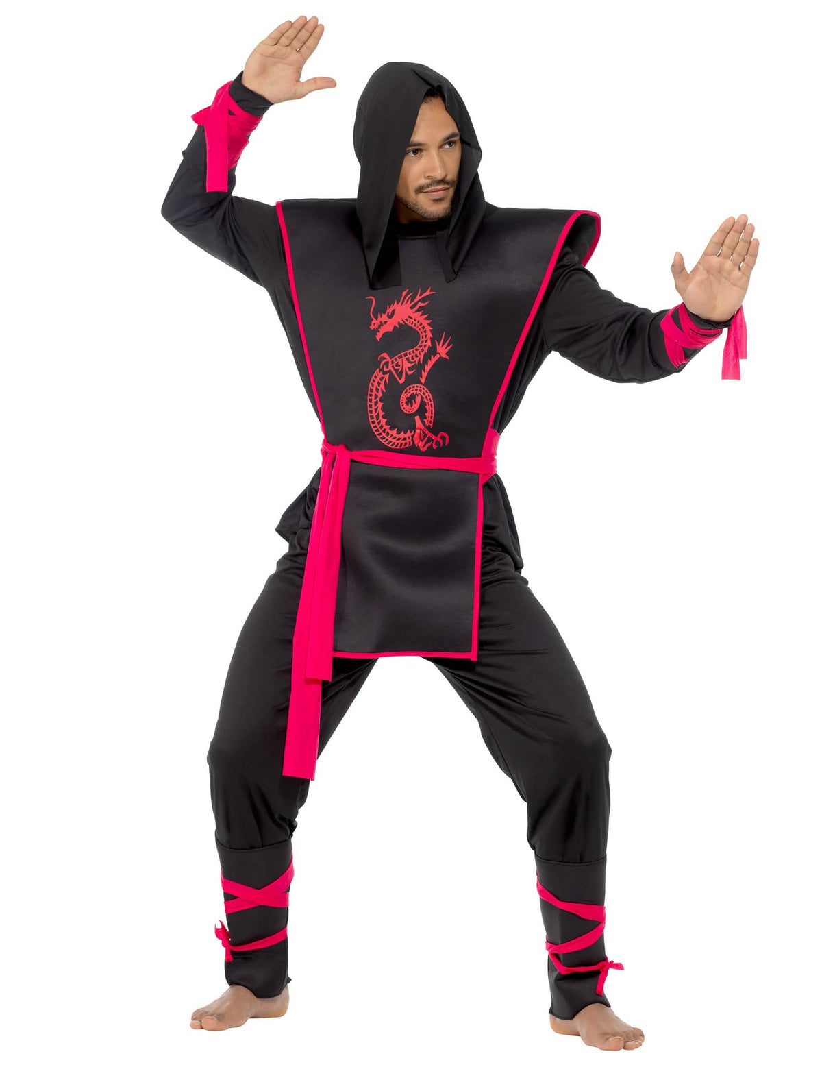 Pose de combat du déguisement ninja pour homme