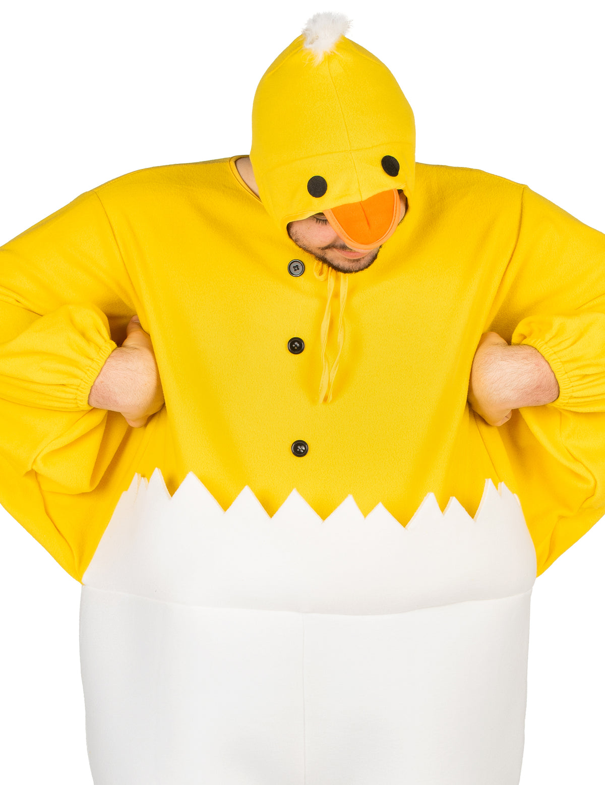 Gros plan sur la cagoule et le buste du déguisement de poussin