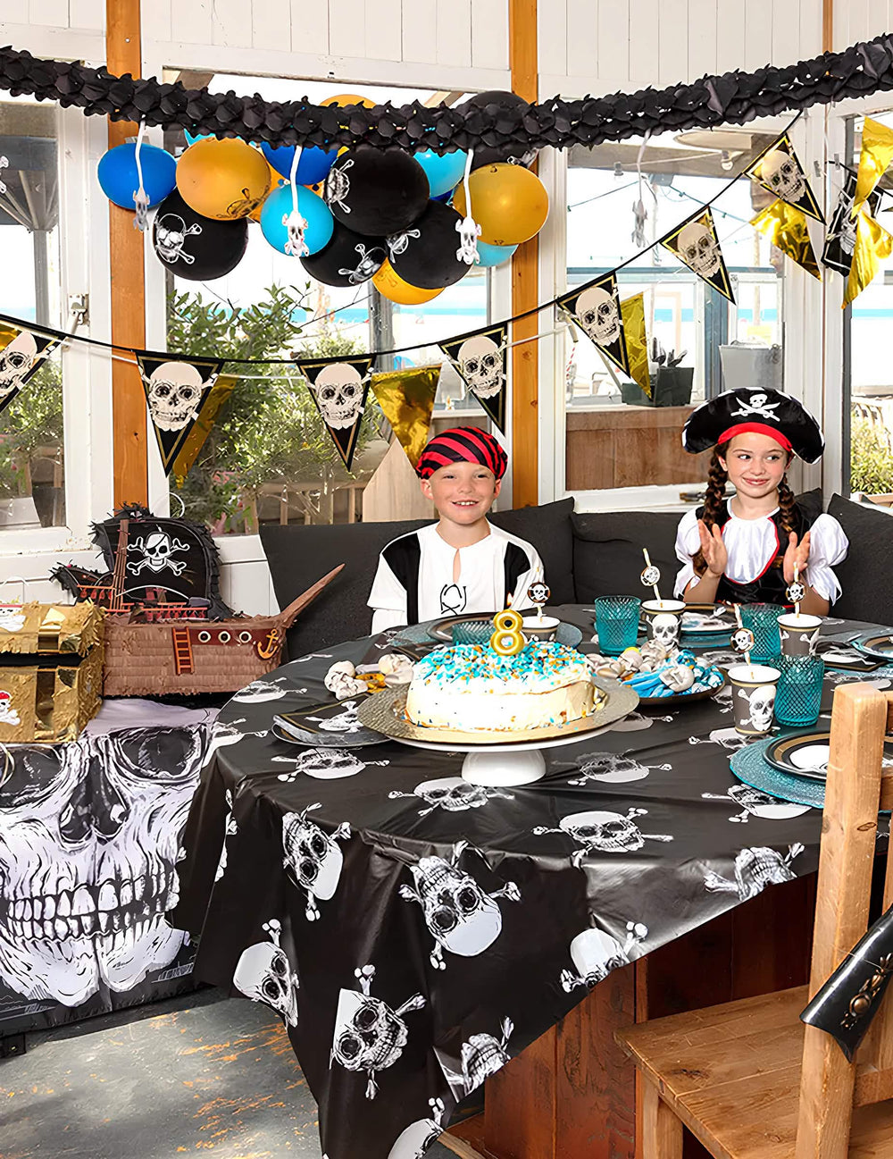 Ambientación durante un cumpleaños del Drapeau Pirate Jolly Roger