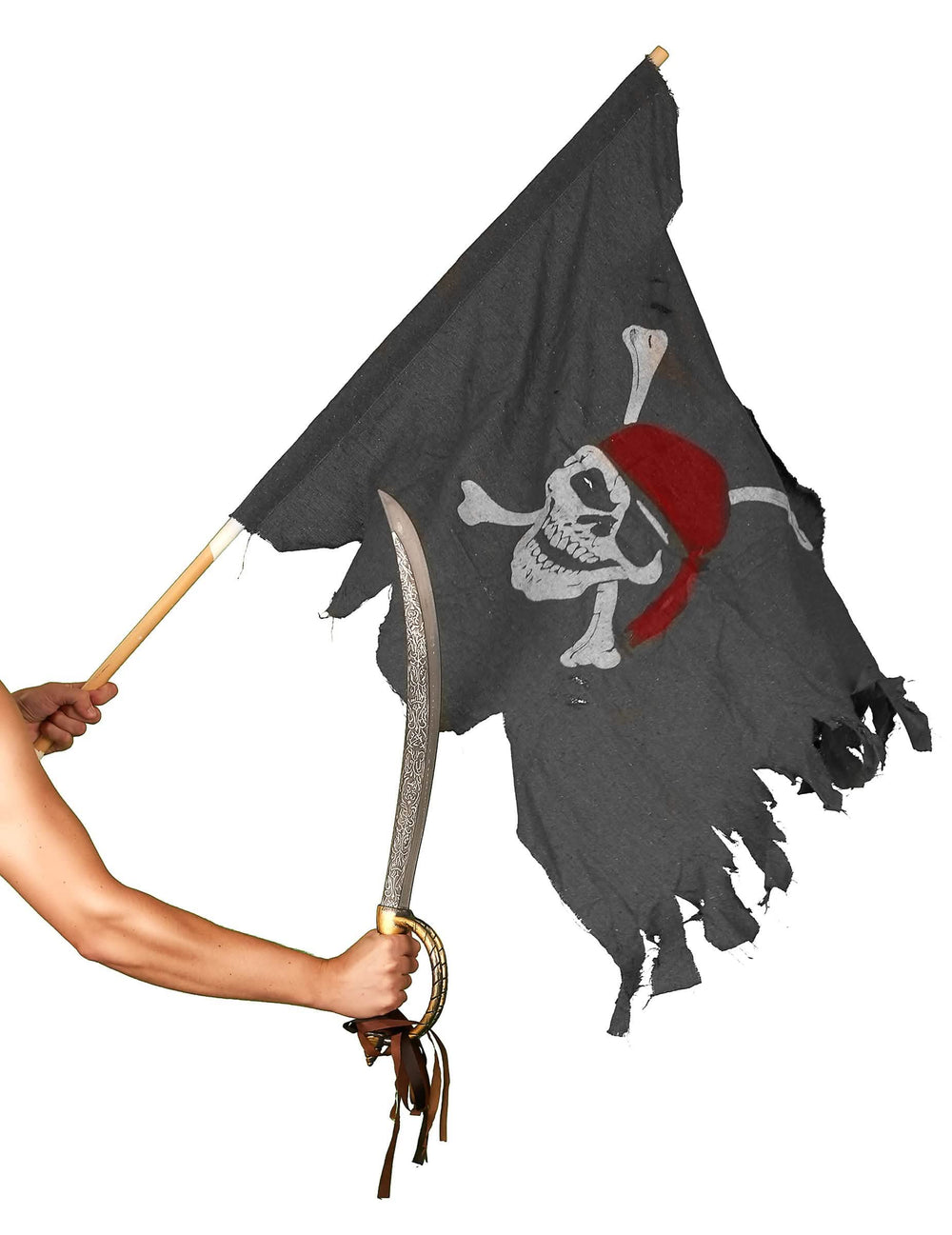 Escenificación con una espada de la bandera pirata para decoración