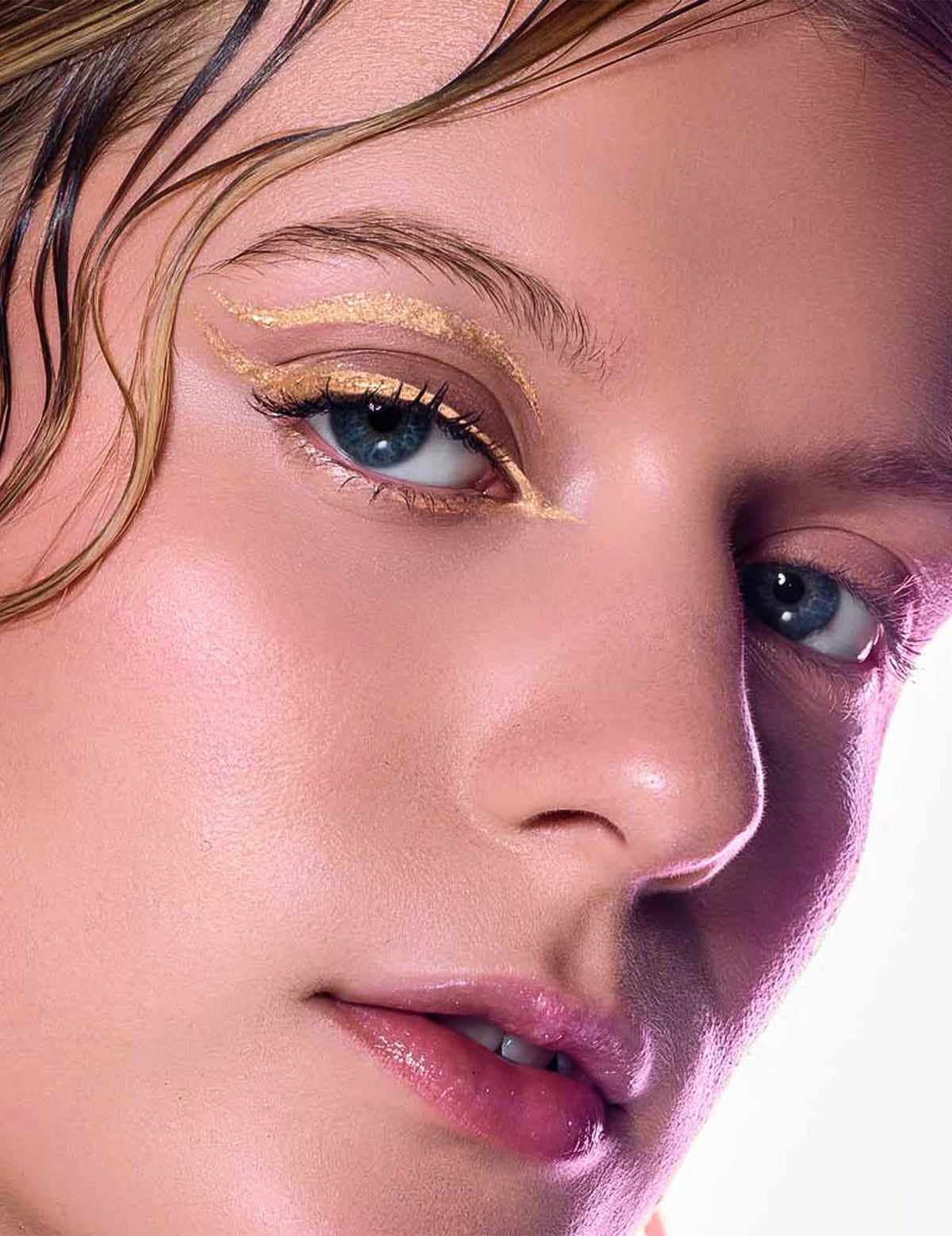 Eyeliner con purpurina oro metálico Si si la paillette™