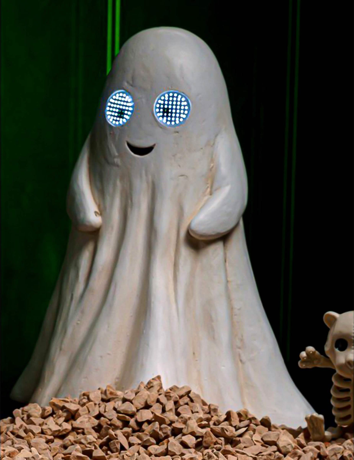 Fantasma decorativo Summerween de magnesia con ojos LED animados 34,5 x 24 x 42 cm