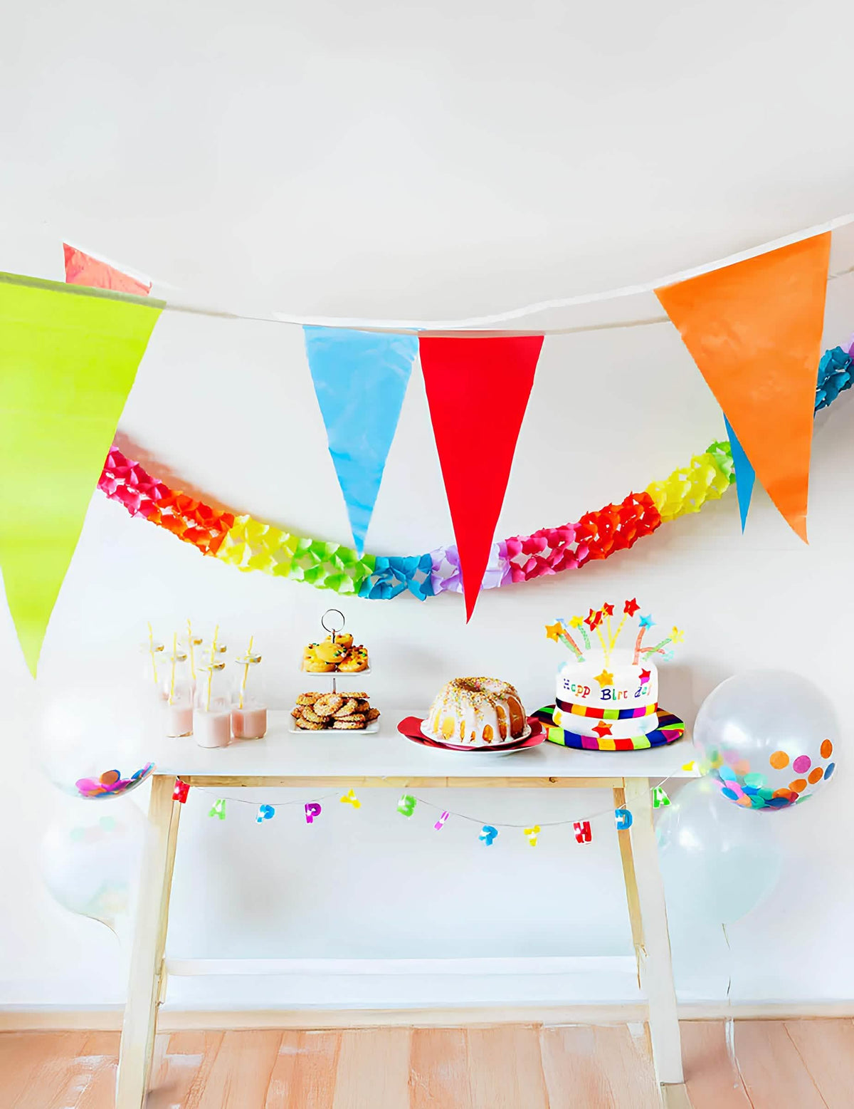 Guirlande à fanions multicolores pour fête en plastique