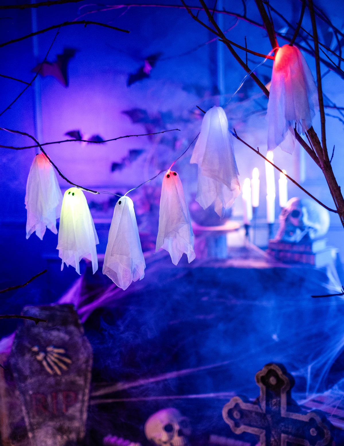 Guirlandas fantasmas luminosos Halloween 150 cm