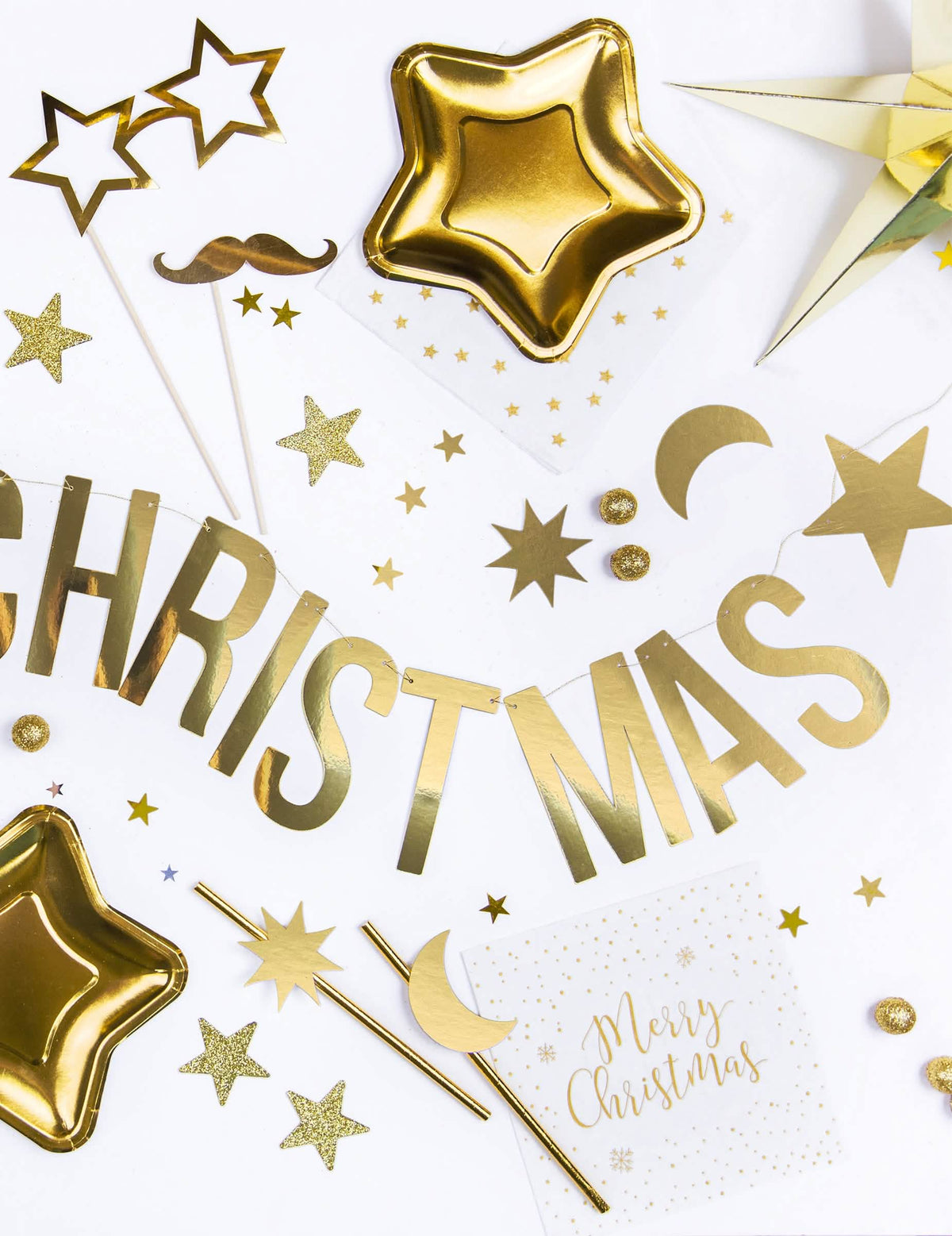 Mise en scène de la Guirlande Merry Christmas pour Noël