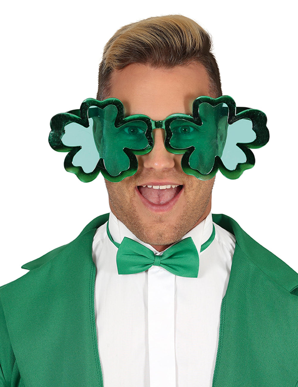 Vue de face portée des lunettes géantes trèfles Saint Patrick